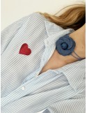 Collier ras le cou choker fleur tissu jean bleu